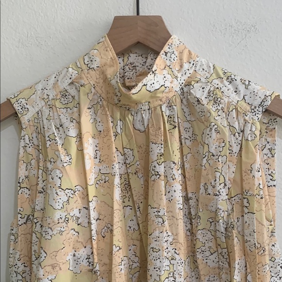 COS Abstract Dress - Picture 2 of 7